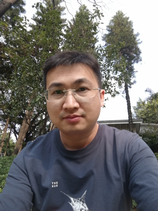 不如随风的第二张照片--新乡相亲服务中心