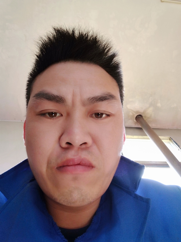 太阳红的第二张照片--新乡相亲服务中心