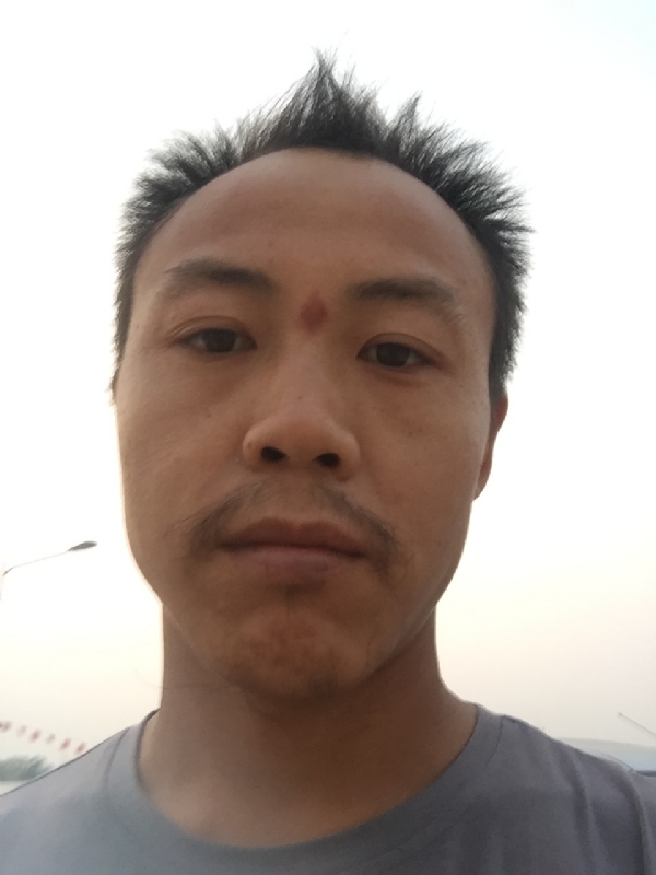 老曹的第一张照片--新乡相亲服务中心