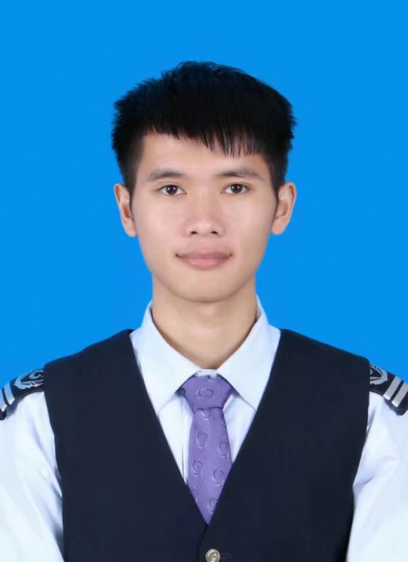 一头奔跑的熊的第一张照片--新乡相亲服务中心