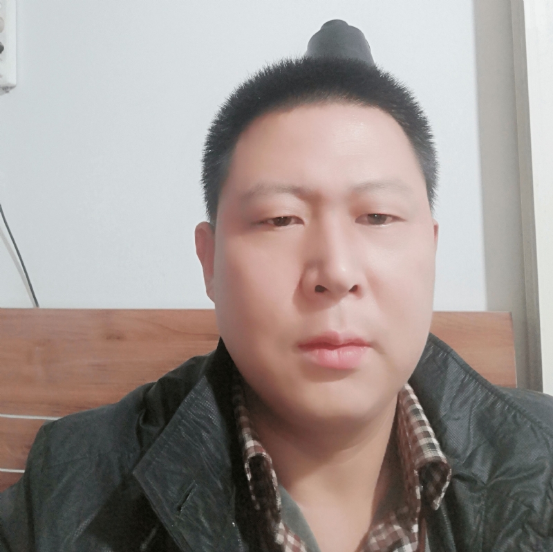 符号的第一张照片--新乡相亲服务中心