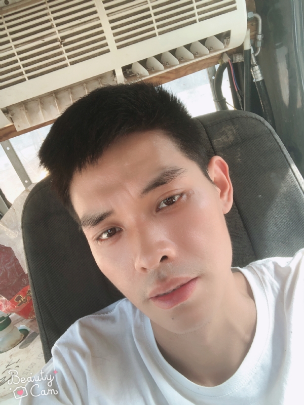 小董的第一张照片--新乡相亲服务中心