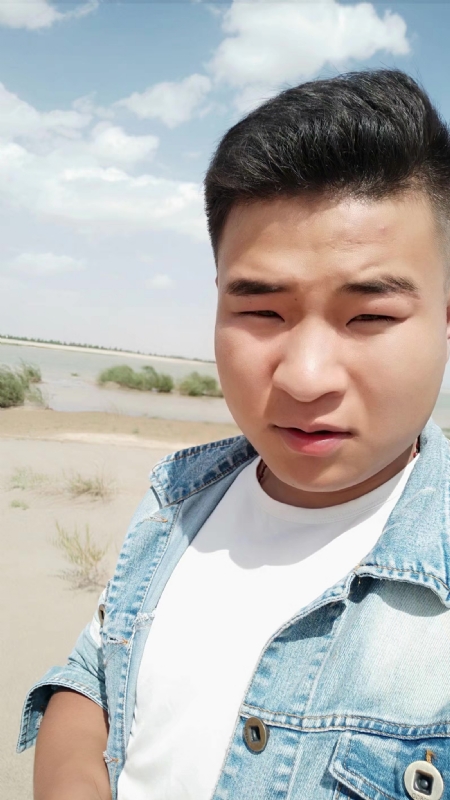 王强的第一张照片--新乡相亲服务中心