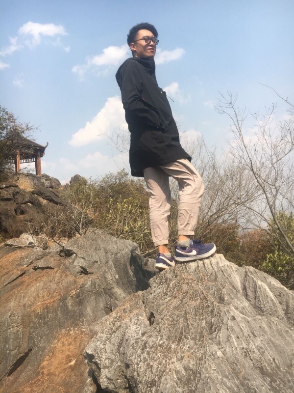 雨夜寻知己的第一张照片--新乡相亲服务中心