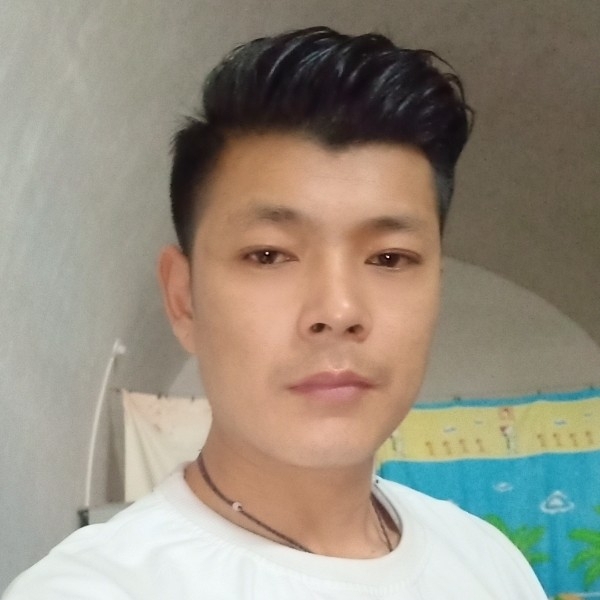 啊锋的第三张照片--新乡相亲服务中心