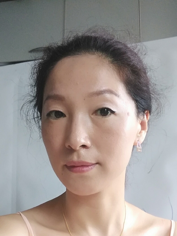 彼岸花的第一张照片--新乡相亲服务中心