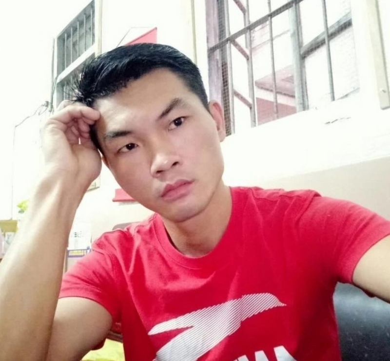 英俊的台灯的第一张照片--新乡相亲服务中心