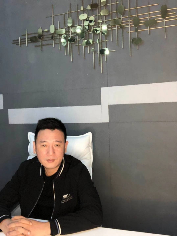 SAM的第一张照片--新乡相亲服务中心