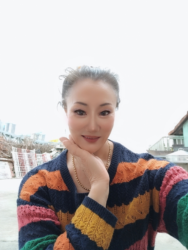 燕子的第四张照片--新乡相亲服务中心