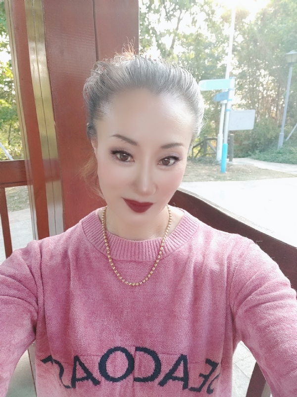 燕子的第五张照片--新乡相亲服务中心