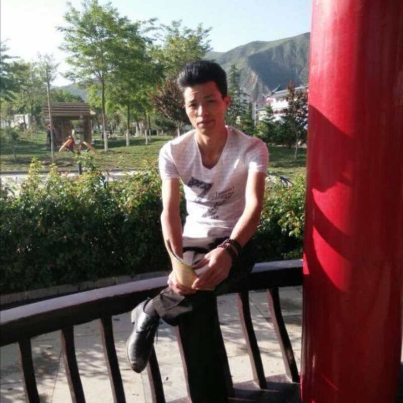 Bill的第一张照片--新乡相亲服务中心