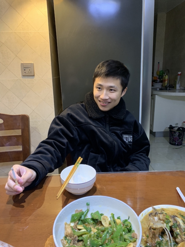 人间失格的第一张照片--新乡相亲服务中心