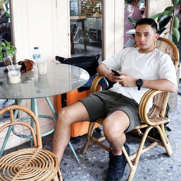 愛的供養的第一张照片--新乡相亲服务中心