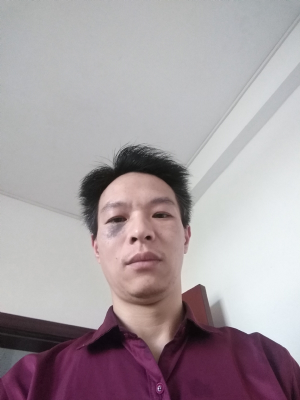 风中落叶的第三张照片--新乡相亲服务中心