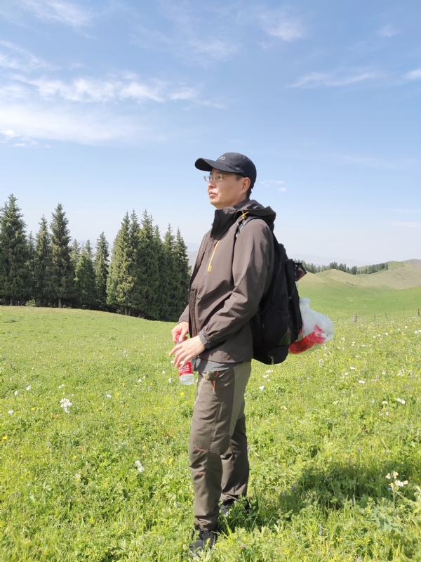 野丁的第一张照片--新乡相亲服务中心