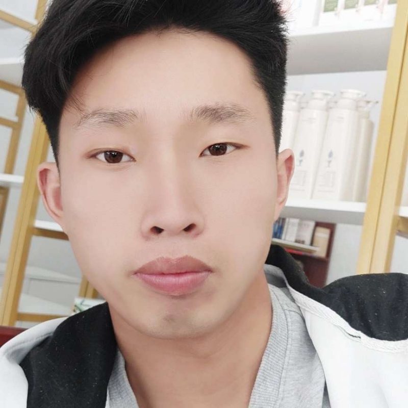 波澜不惊的第一张照片--新乡相亲服务中心