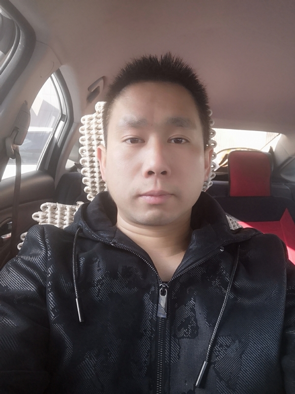 孤独的狼的第二张照片--新乡相亲服务中心