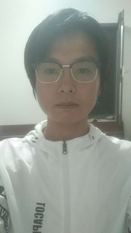 轻吻的第一张照片--新乡相亲服务中心