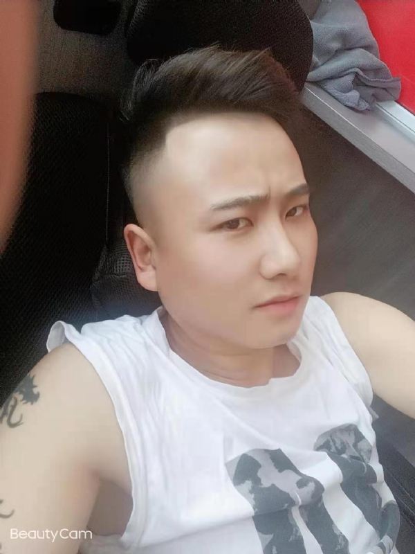 上善若水的第二张照片--新乡相亲服务中心