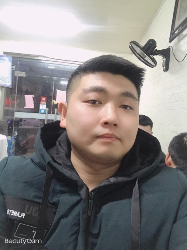 回忆是个小孩的第一张照片--新乡相亲服务中心