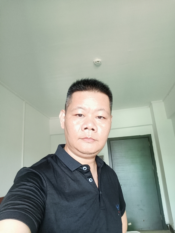 XAUXU的第一张照片--新乡相亲服务中心