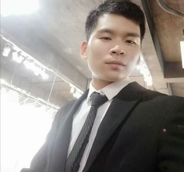 凌晨三点三分的第一张照片--新乡相亲服务中心