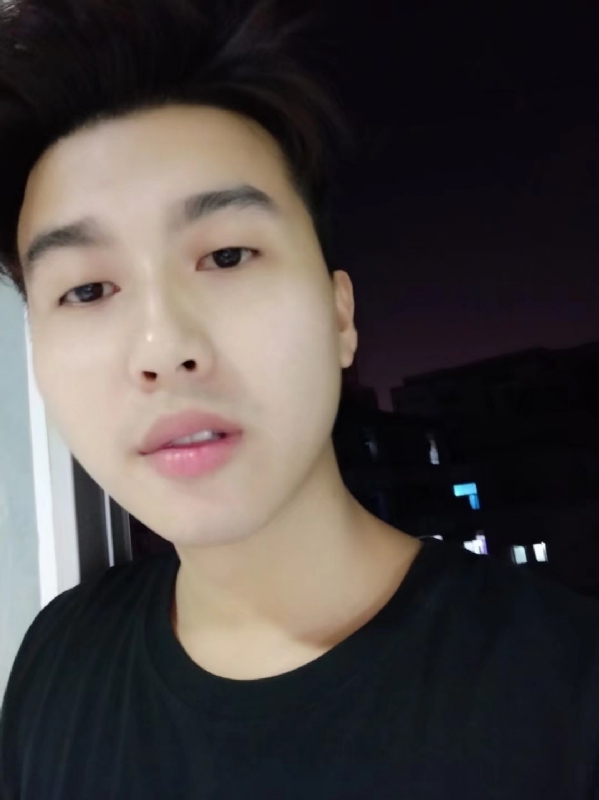 皮特王的第二张照片--新乡相亲服务中心