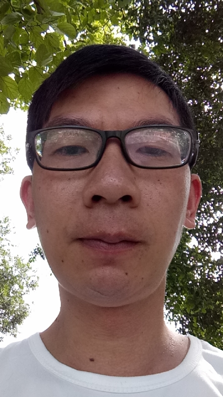 奋斗的第一张照片--新乡相亲服务中心