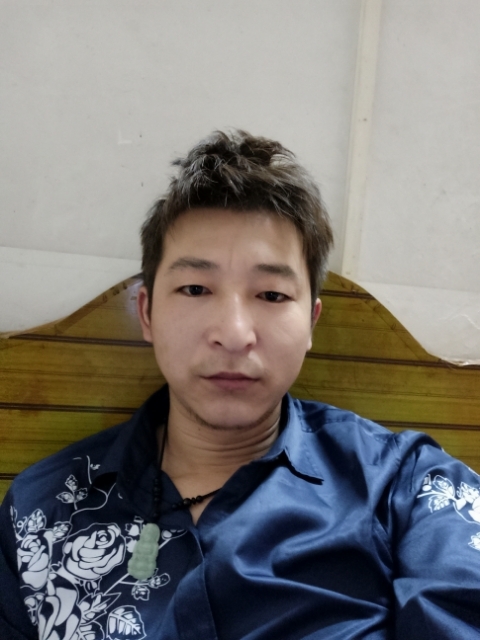 时光的第一张照片--新乡相亲服务中心