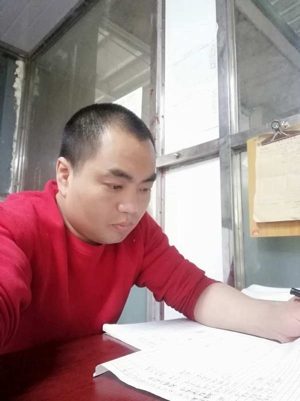 小吴的第一张照片--新乡相亲服务中心