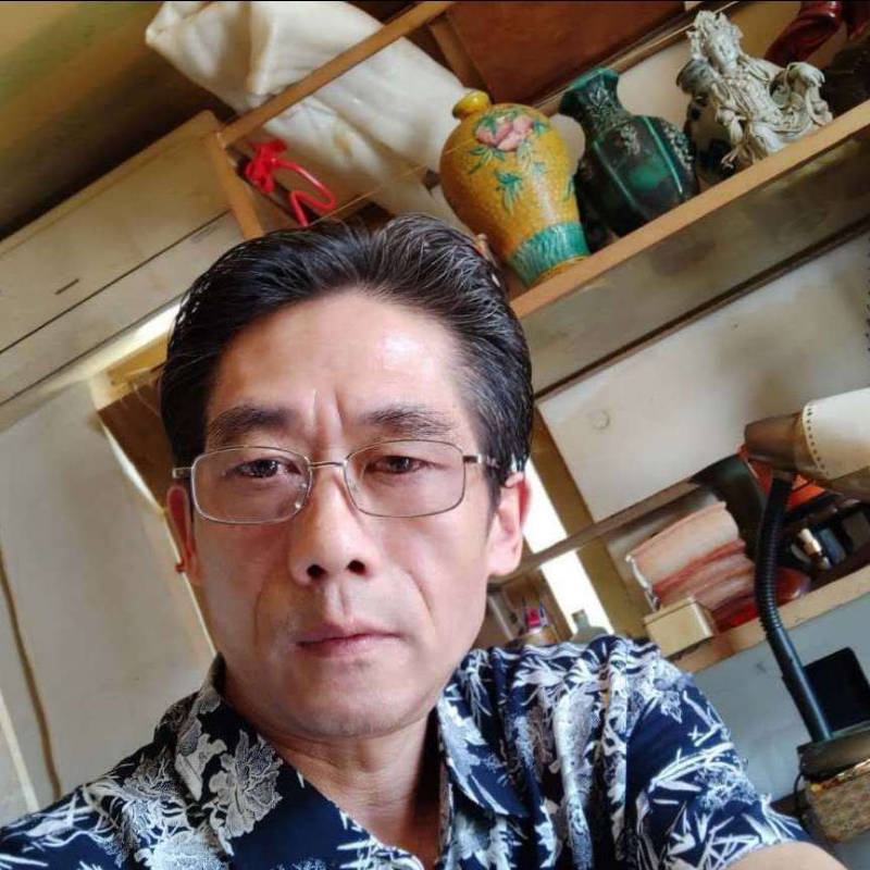 没有爱情也要飞渡一生的第一张照片--新乡相亲服务中心