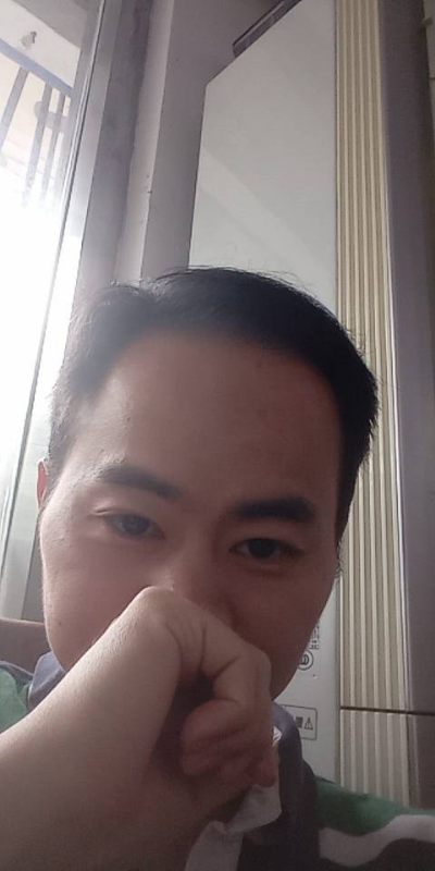 90年大叔的第一张照片--新乡相亲服务中心