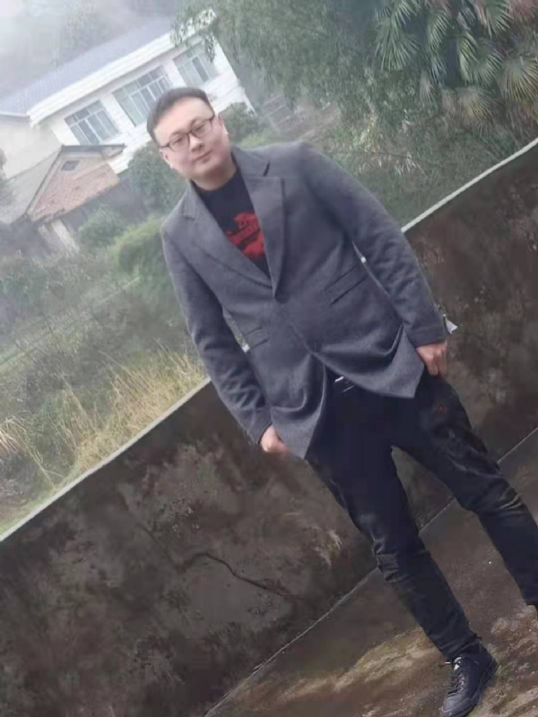 冰城的第一张照片--新乡相亲服务中心