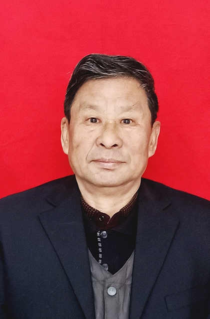 教授的第一张照片--新乡相亲服务中心