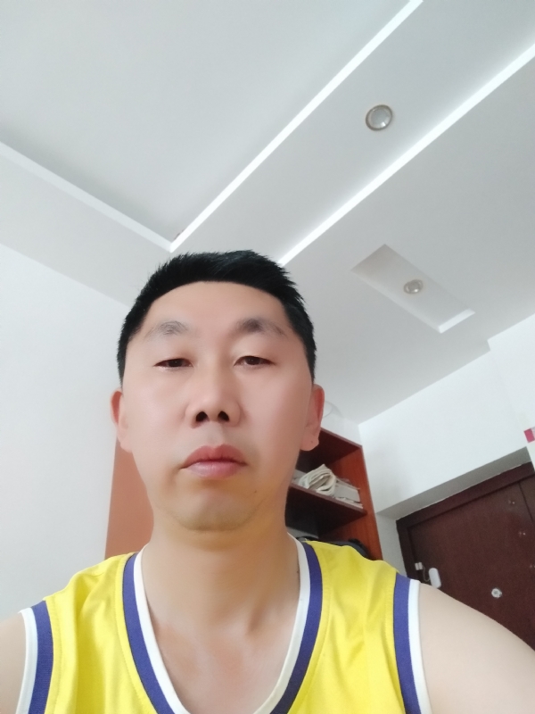 写尽半生纸上酸的第一张照片--新乡相亲服务中心