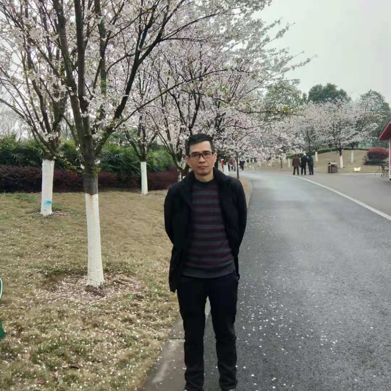 痴心爱人的第一张照片--新乡相亲服务中心