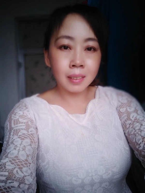 笑看人生的第一张照片--新乡相亲服务中心