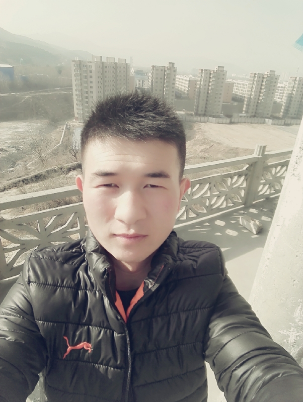 兵心依旧的第一张照片--新乡相亲服务中心