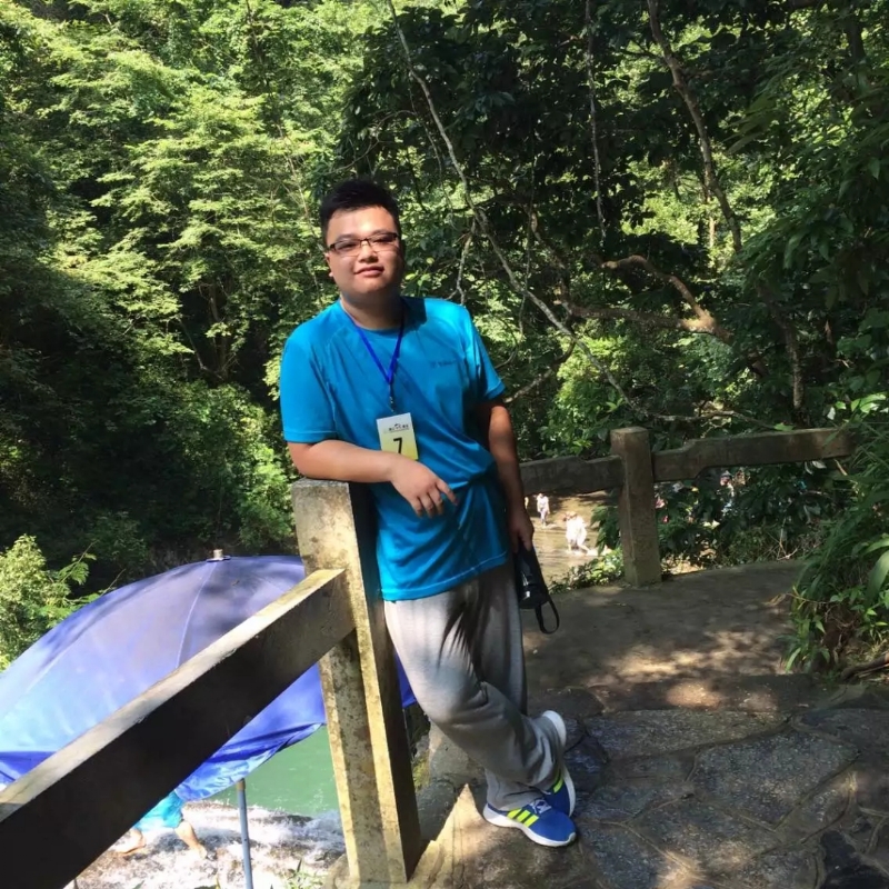 RLC的第二张照片--新乡相亲服务中心