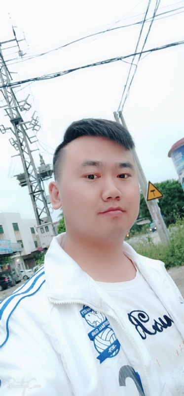 一支梅的第一张照片--新乡相亲服务中心