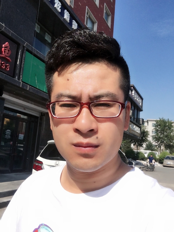 AA首席的第一张照片--新乡相亲服务中心