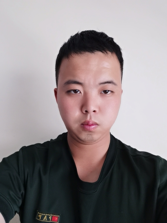 明月天涯的第一张照片--新乡相亲服务中心