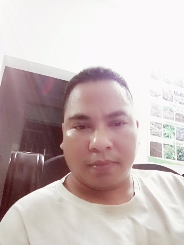 小叔也有爱的第一张照片--新乡相亲服务中心