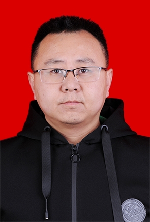 小熊维尼的第一张照片--新乡相亲服务中心