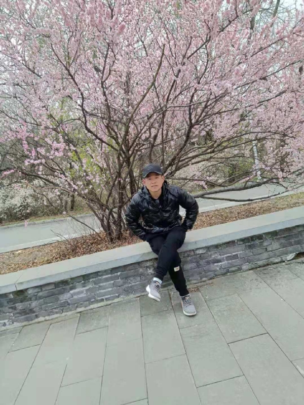 寻找幸福的第一张照片--新乡相亲服务中心