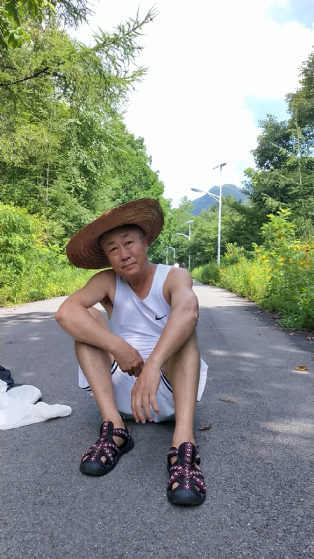 真诚寻伴的第一张照片--新乡相亲服务中心