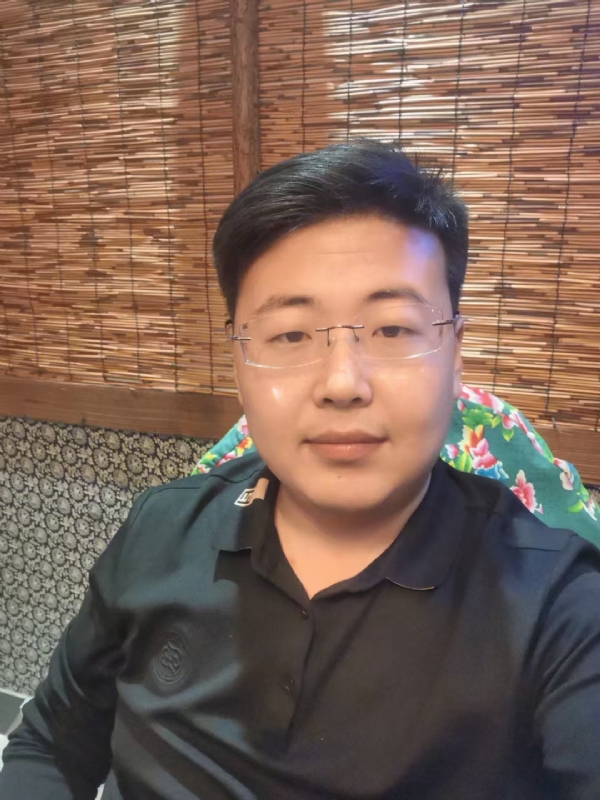 刘先生的第一张照片--新乡相亲服务中心