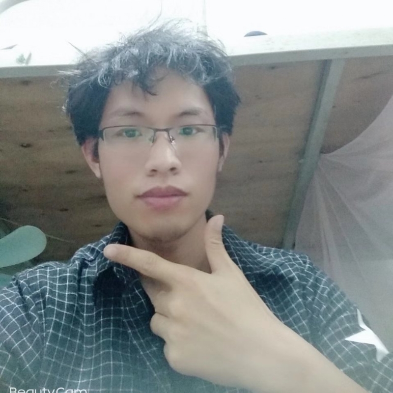 右边的第一张照片--新乡相亲服务中心