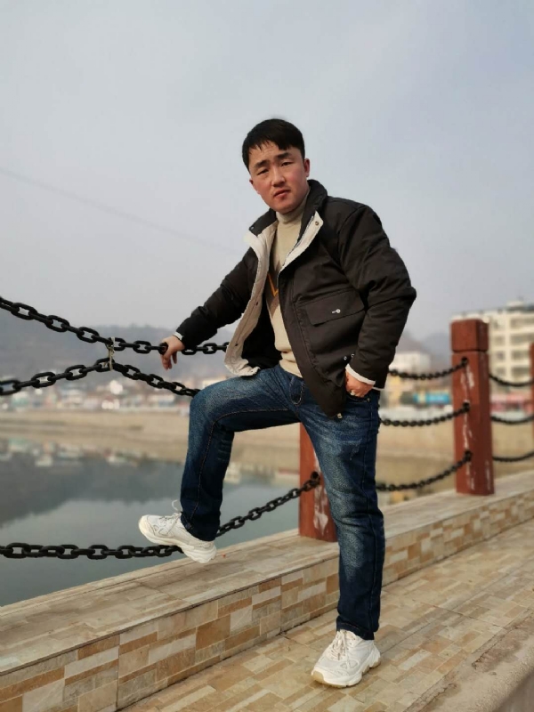 性情中人的第一张照片--新乡相亲服务中心