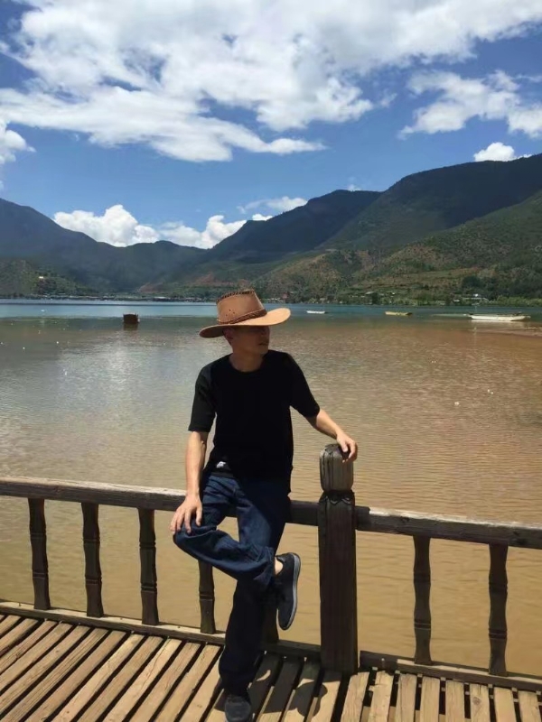 剑胆琴音的第一张照片--新乡相亲服务中心